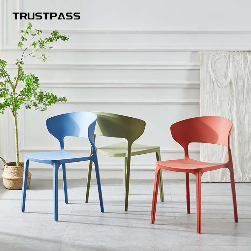 塑料家用加厚餐椅餐桌休闲椅子网红现代简约餐厅商用凳子靠背北欧