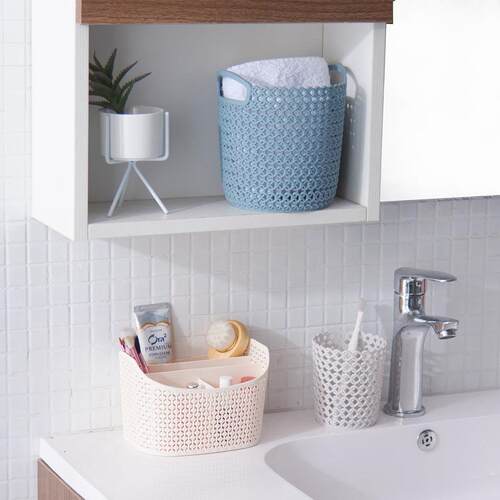 A multifunctional and creative desktop organizer, this item