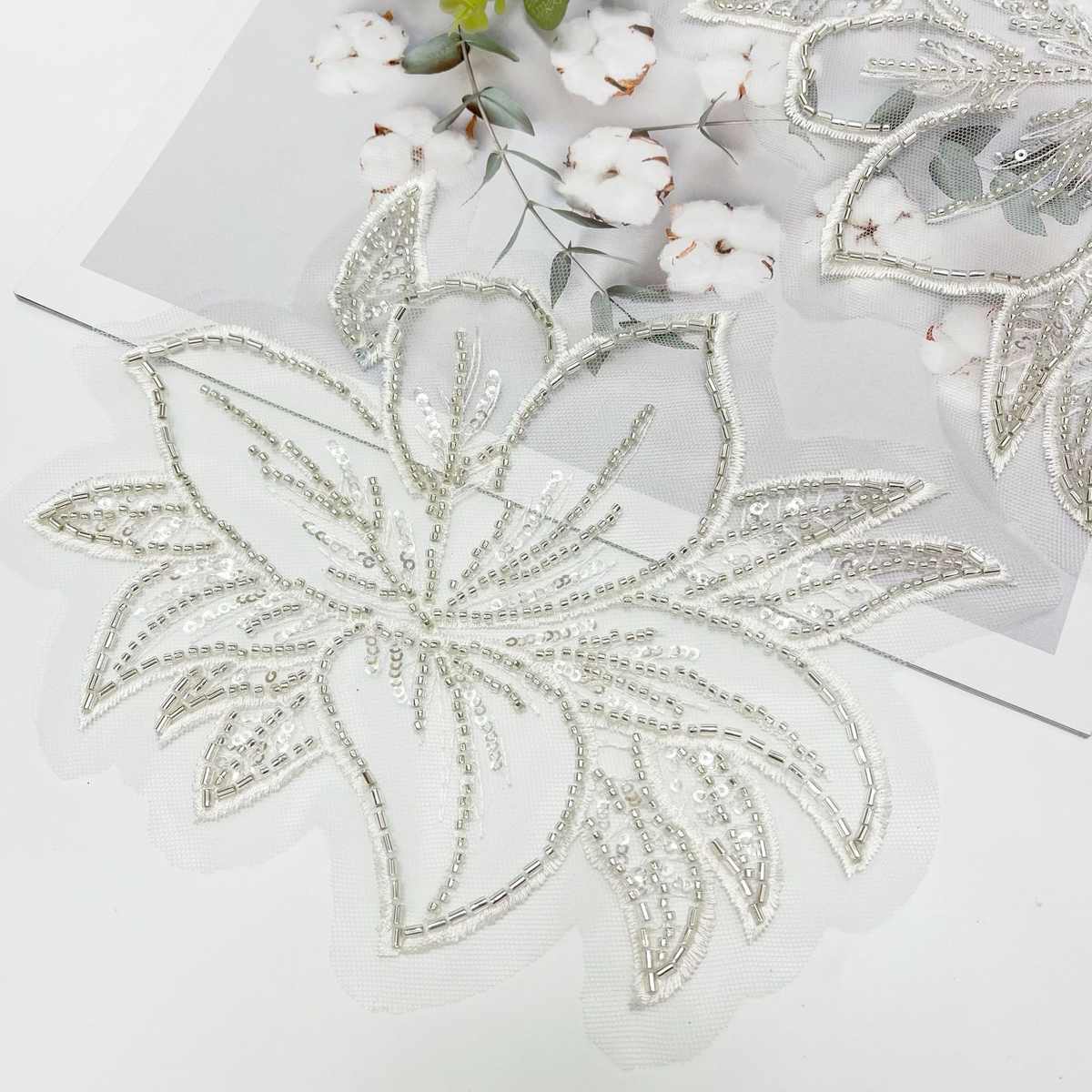 钉珠立体绣花布贴重工刺绣串珠胸花花朵贴布婚纱礼服装饰辅料ZH28