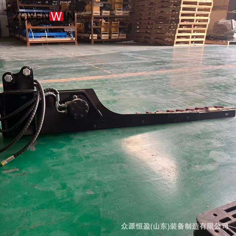 挖掘机加装折叠修剪机 大型绿篱高枝修剪设备 沙棘核桃树灌木裁剪