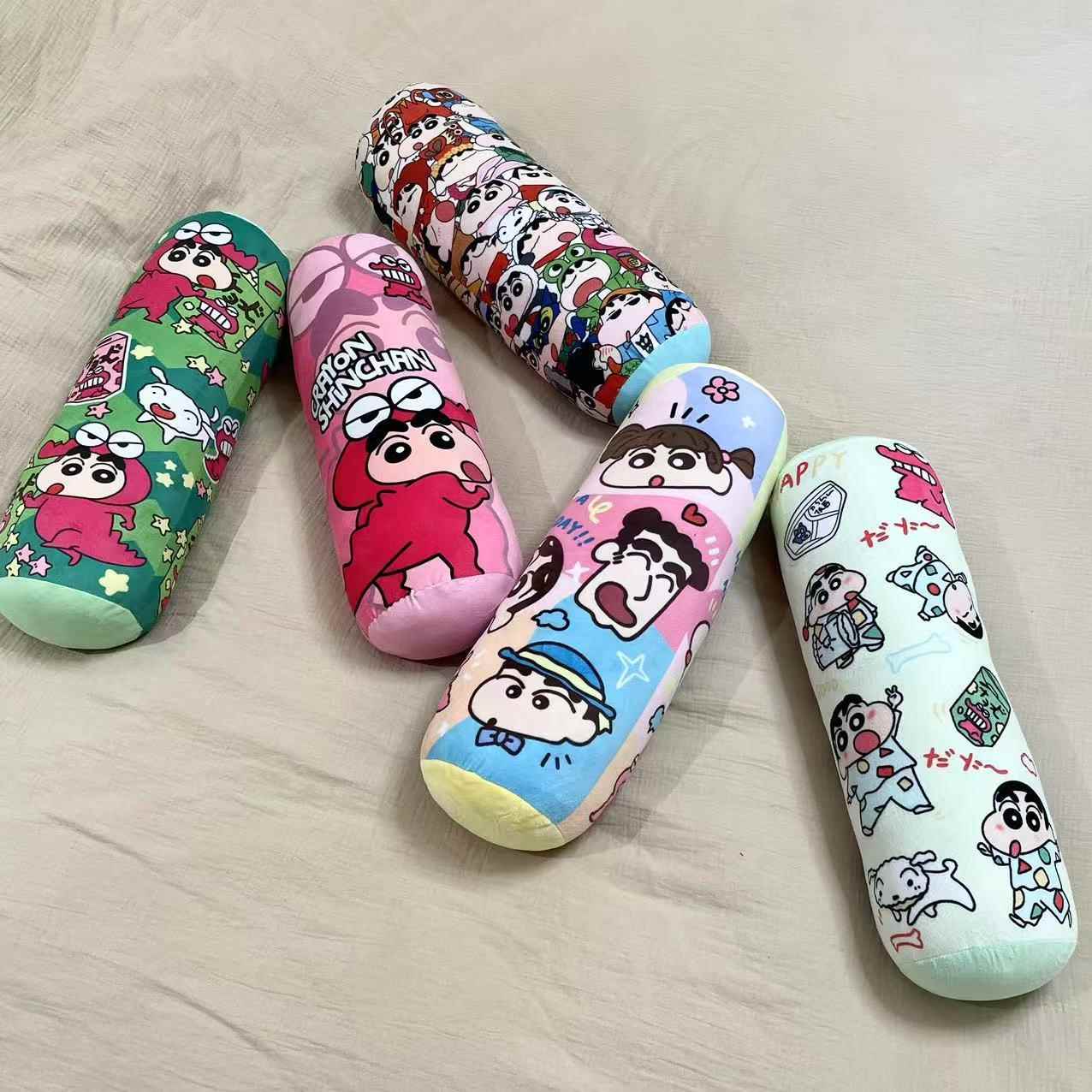 【包邮】可爱动漫卡通蜡笔小新印花系列圆柱毛绒抱枕靠枕节日礼物