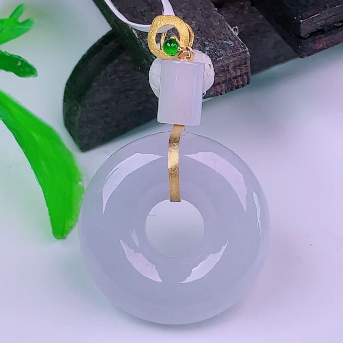 缅甸天然真品翡翠18k金镶嵌冰紫罗兰春彩闪拍甜甜圈平安环玉吊坠