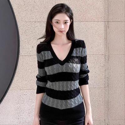 Womens Deep Blue Striped Retro Sweater Fall Winter SlimFit V