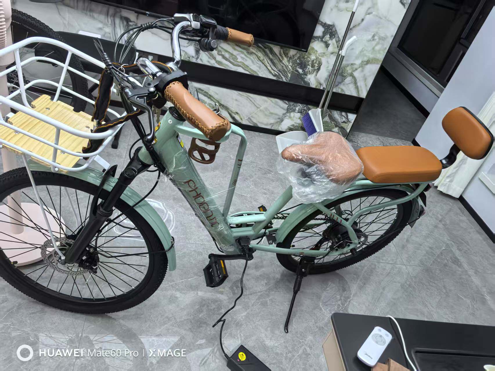 Городской электровелосипед Phoenix Mocha в стиле ретро | 7 скоростей Shimano, дисковые тормоза | Женский велосипед для города с литиевой батареей photo review
