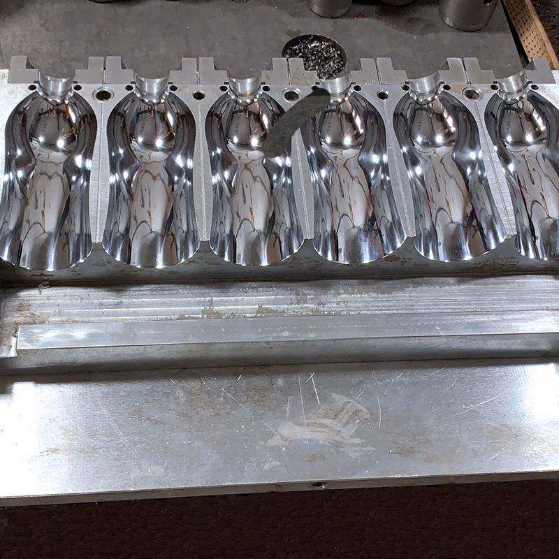 厂家供应吹塑瓶子模具吹塑护栏模具吹塑塑料桶模具可加工定制