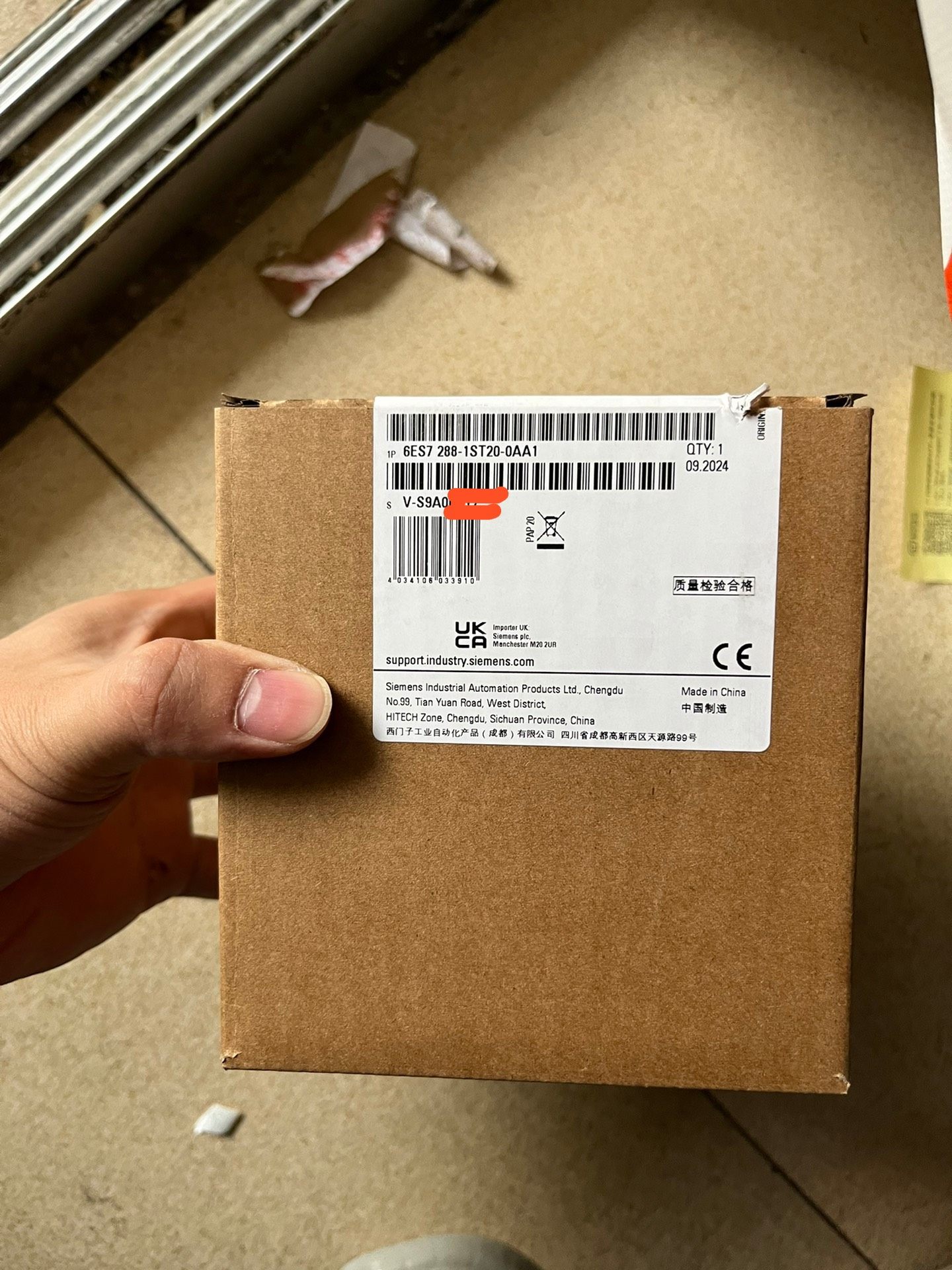 西门子288-1ST20原装正品，全新保内货。