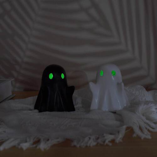 Creative Halloween Decorative Arrangements eyes will shine