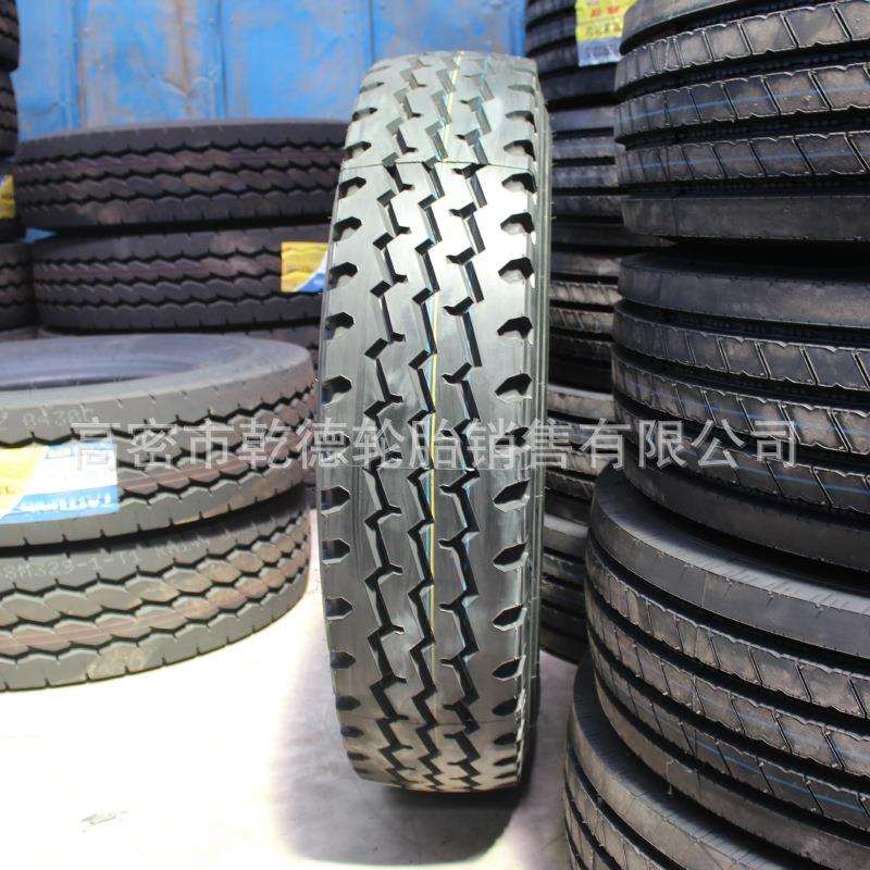现货 1200r20轮胎 自卸车翻斗车前四后八钢丝轮胎 子午线轮胎