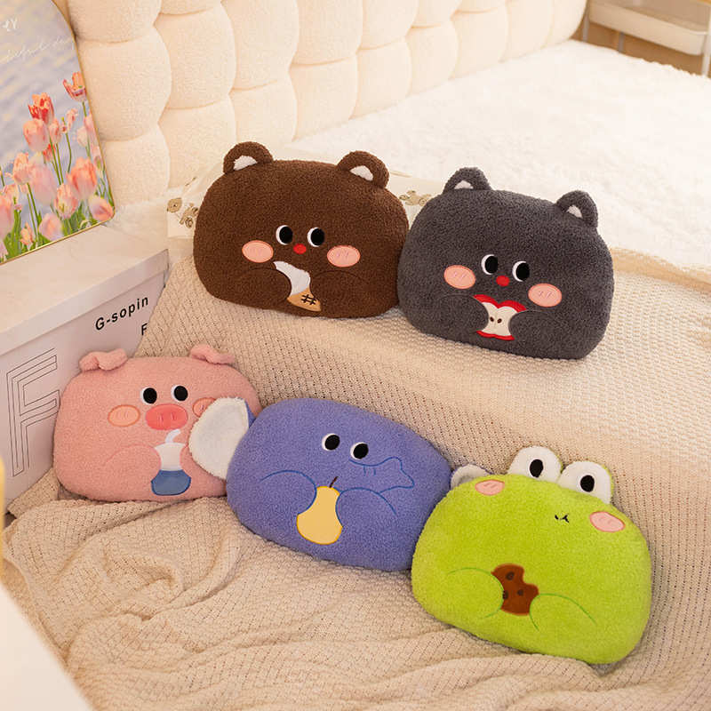 新款猫青蛙软萌猪猪抱枕兔子毛绒玩具玩偶坐垫靠背婚礼抛洒礼物