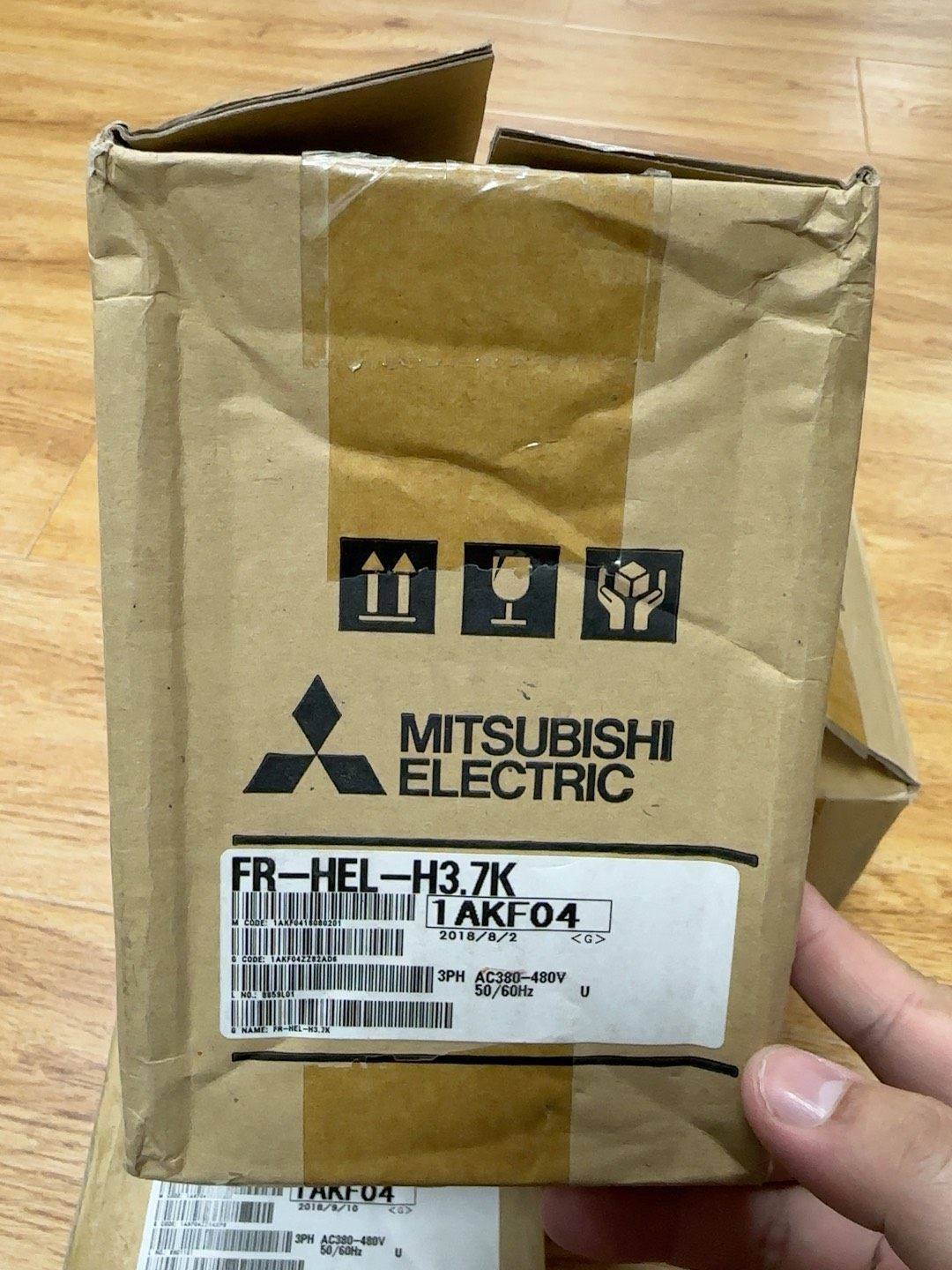 三菱FR-HEL-H3.7K  全新未使用   实物拍摄