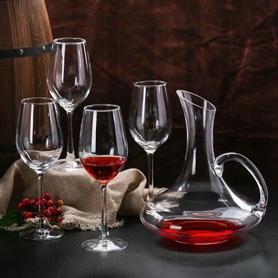 glass red wine glasses of champagne cup wine glass