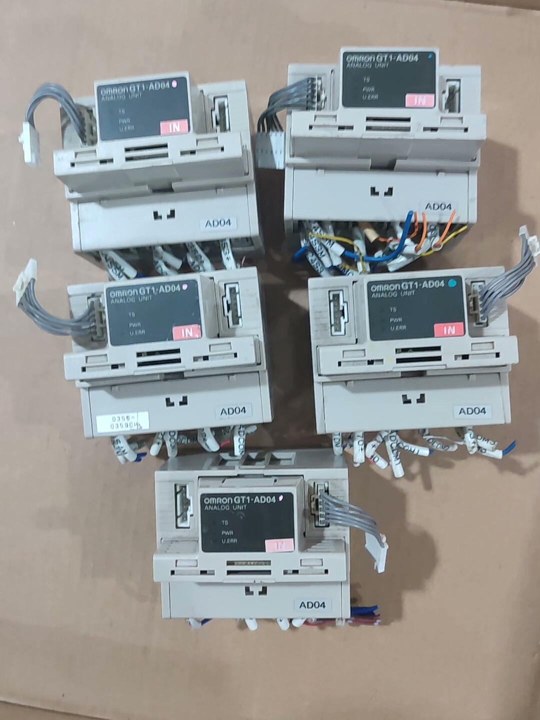 OMRON 欧姆龙  GT1-AD04  实物拍摄  功能包