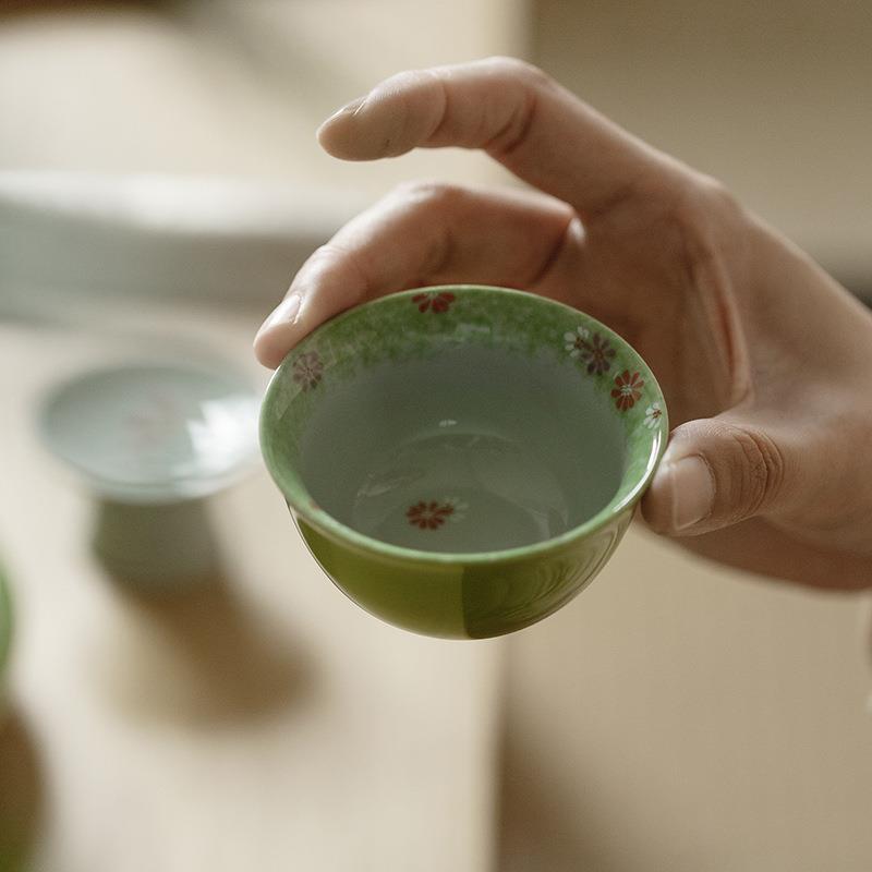 无落景德镇釉下彩手绘雏菊怀思主人杯家用陶瓷品茗杯留香杯茶杯