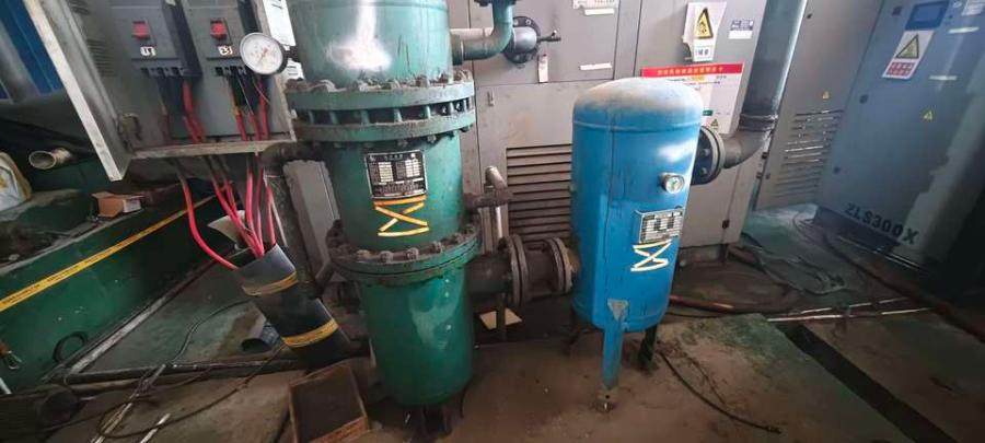 1月21日长沙安放于长沙宁乡经开区某厂的长纤土工布设备及附件一批网络拍卖公告