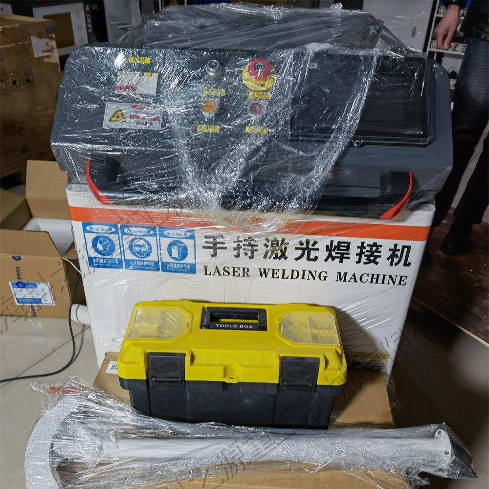 铝合金镀锌钢板激光焊接机手持激光焊接机不锈钢铸件焊接设备