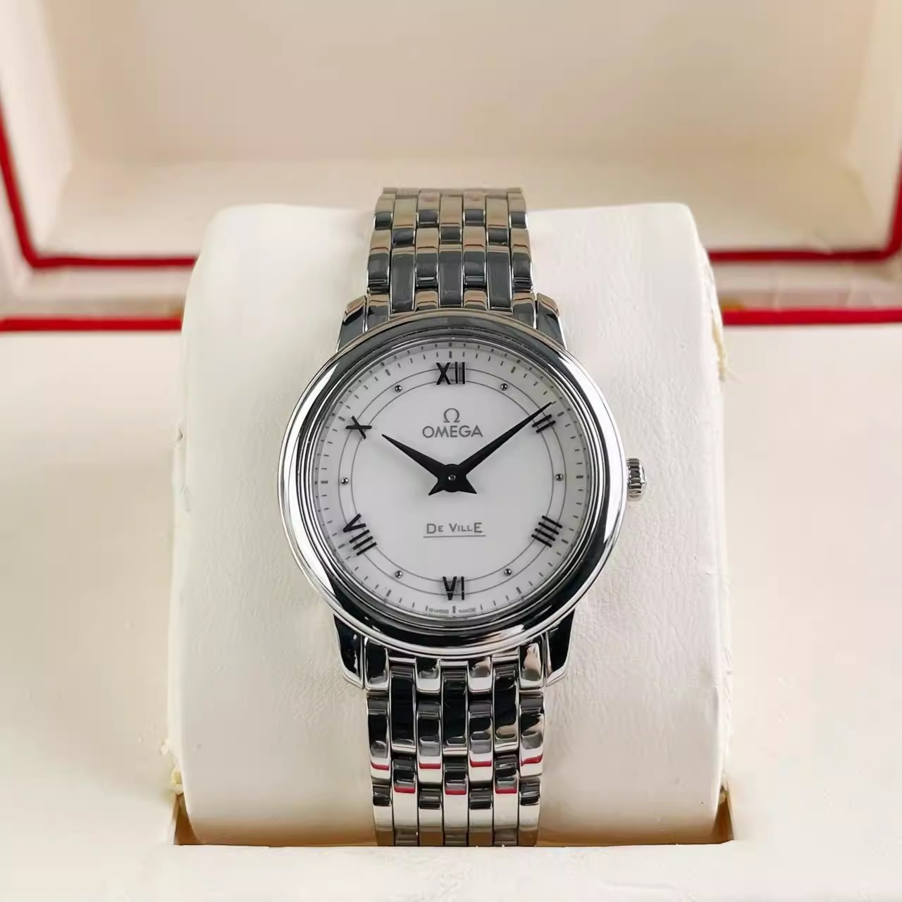 9.8新欧米茄碟飞手表女款表径27mm精钢石英表424.10.27.60.04.001