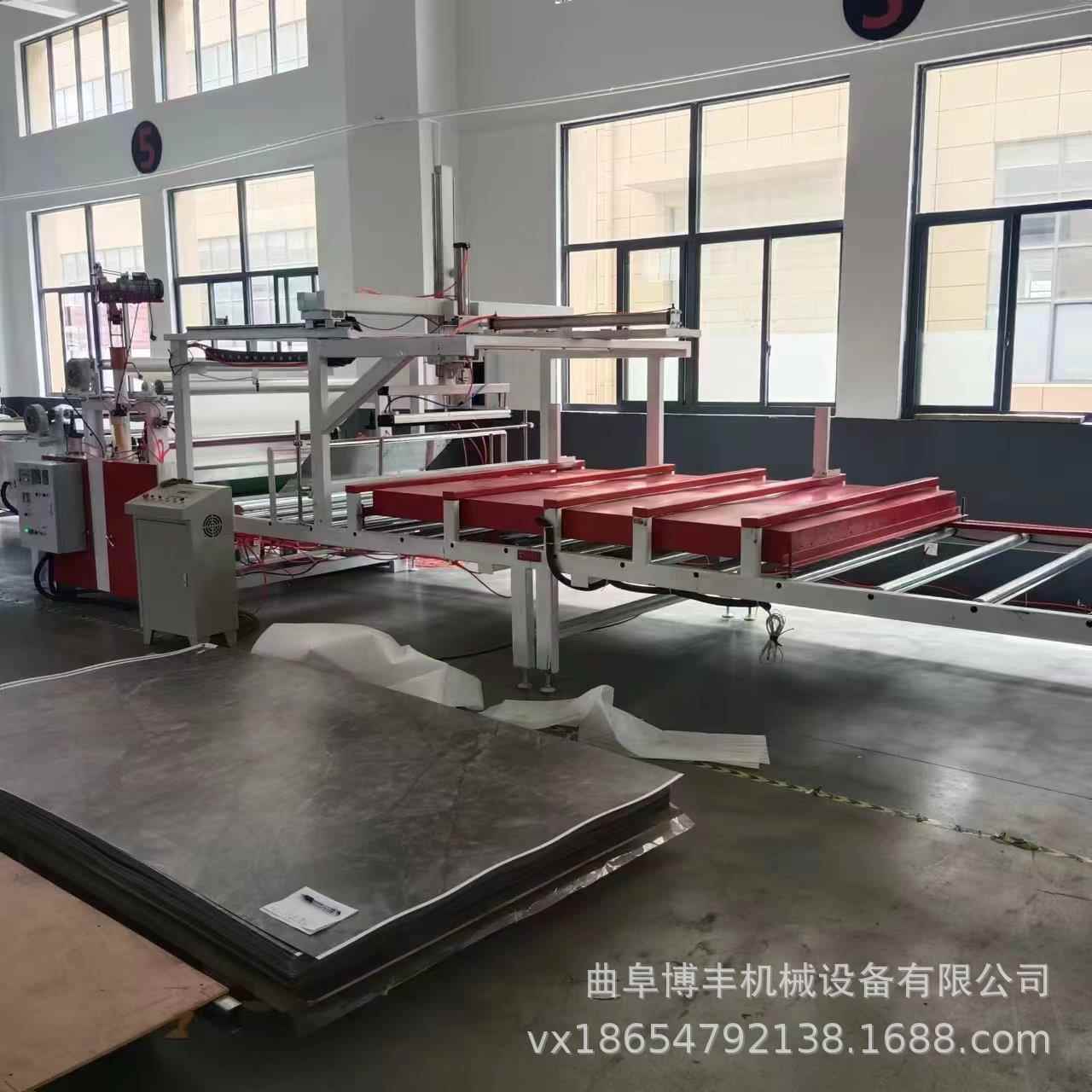 PUR热熔胶贴纸机 密度板贴面机 全自动上下板复合木饰面平贴机器