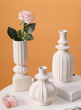 新款ins陶瓷白色素烧花瓶创意酒店玄关水培花插客厅家居摆件定制