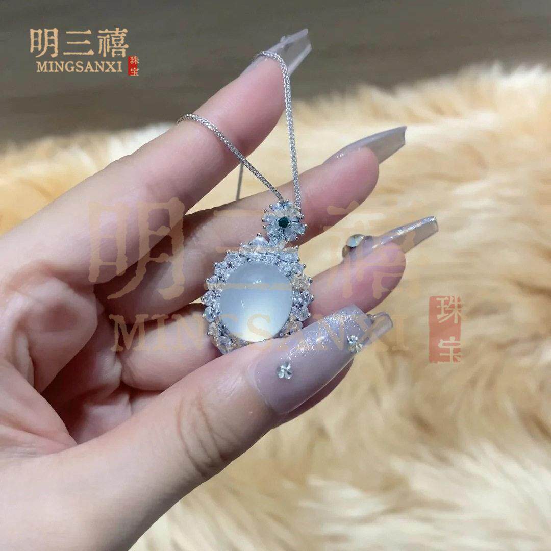 铜冰玉髓吊坠玉鸽石水沫玉蛋吊坠项链镶嵌材子质蛋面白冰RBM项链