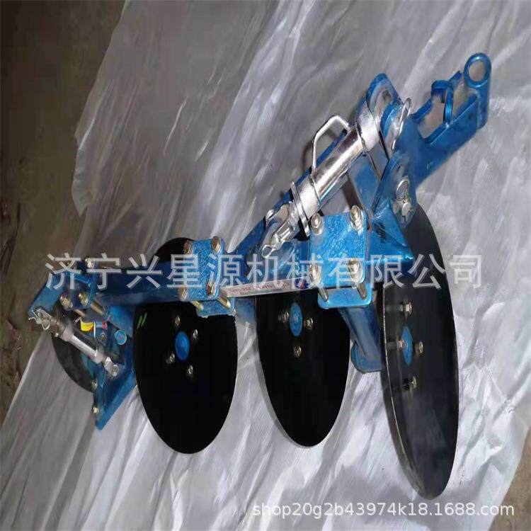 厂家直销手扶圆盘犁带耕地犁用小型圆盘犁批量供应犁子