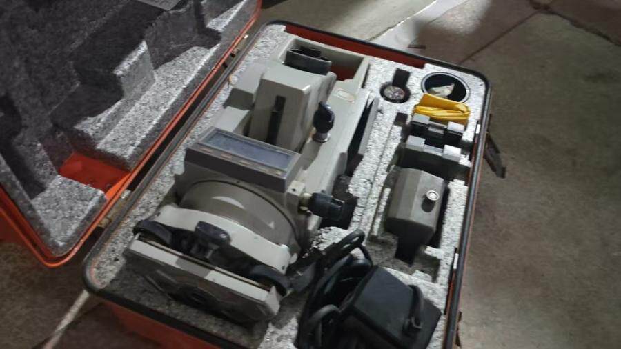 12月24日北京【京械7721】单位淘汰报废处置全站仪一台网络拍卖公告