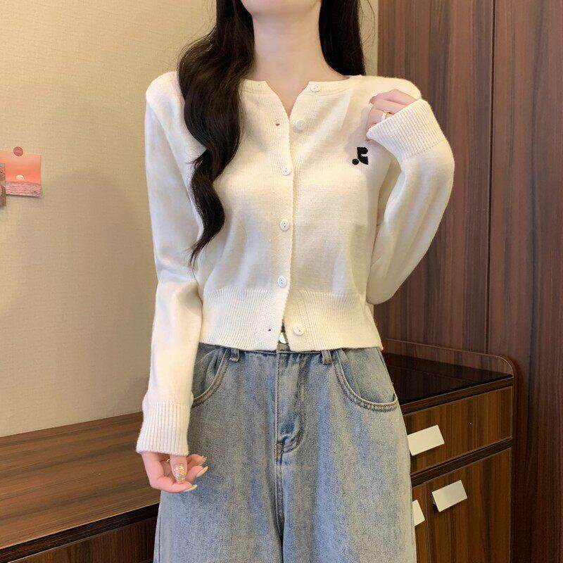 白色针织毛衣开衫外套女春秋季高级感洋气内搭小个子短款打底上衣