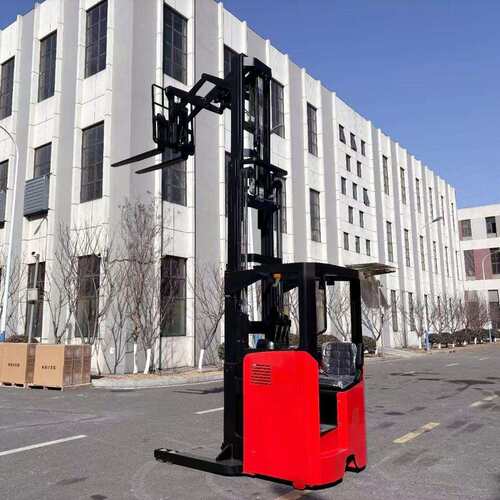 1.6T电动双伸位前移式叉车窄通道堆高车Double Deep Reach Truck