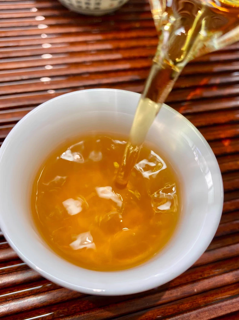 08年冰島古樹老白茶一斤一個老白茶 普洱茶 BUASHOP普洱老茶