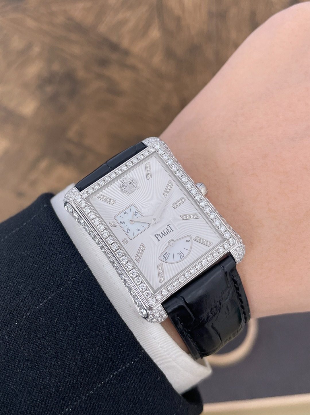 专柜价43.5万[9.8新伯爵黑带手表男白金原钻自动机械男表G0A33073