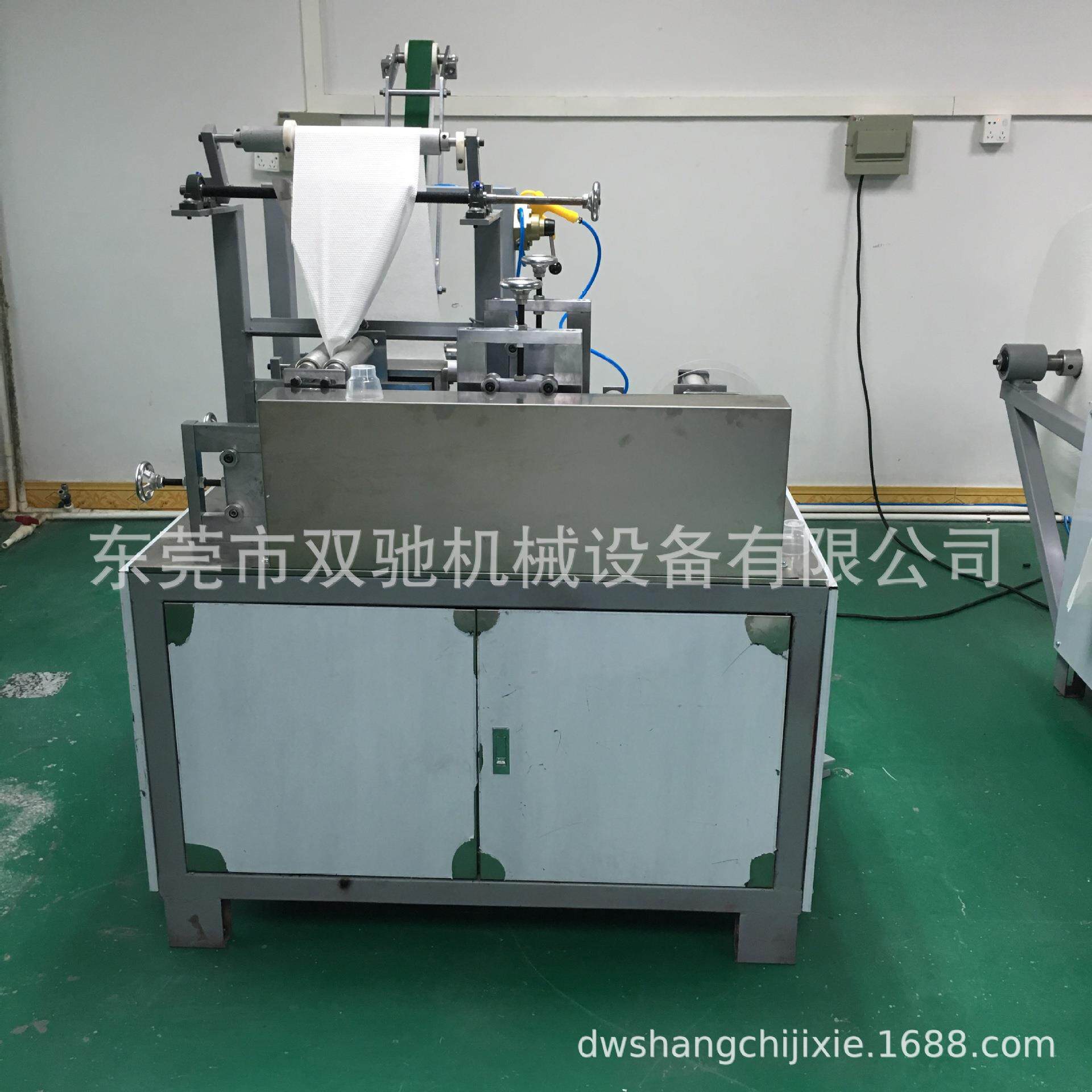 干湿两用柔巾卷机供应柔巾卷机折叠复卷机