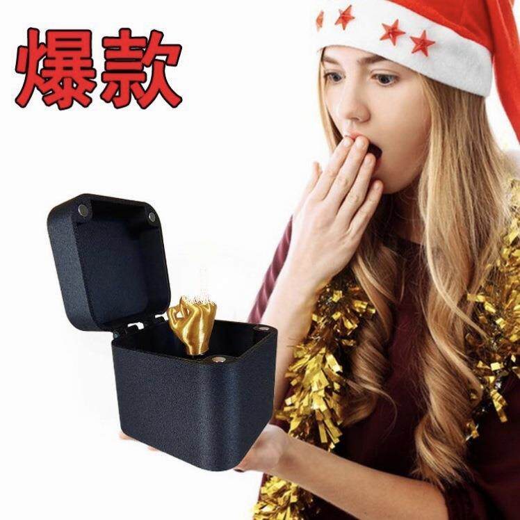 亚马逊新款Middle Finger in a Box圣诞中指盒子里的搞笑创意礼物