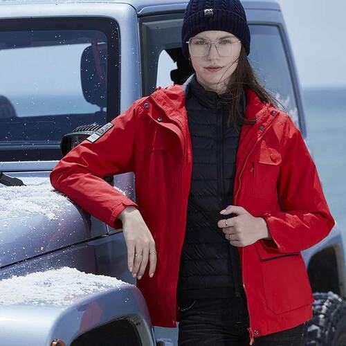 Down Jacket Couple