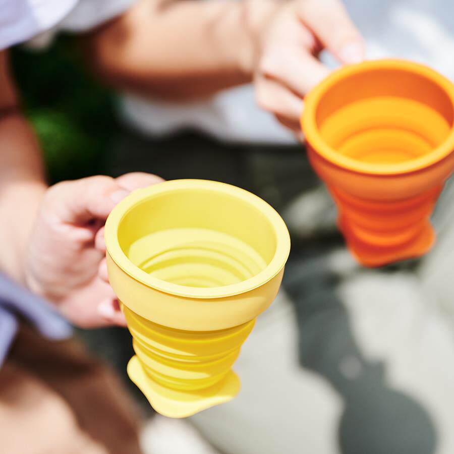 WEMUG露营野餐旅行摺叠水杯带把塑料可携式压缩热水杯子户外随行