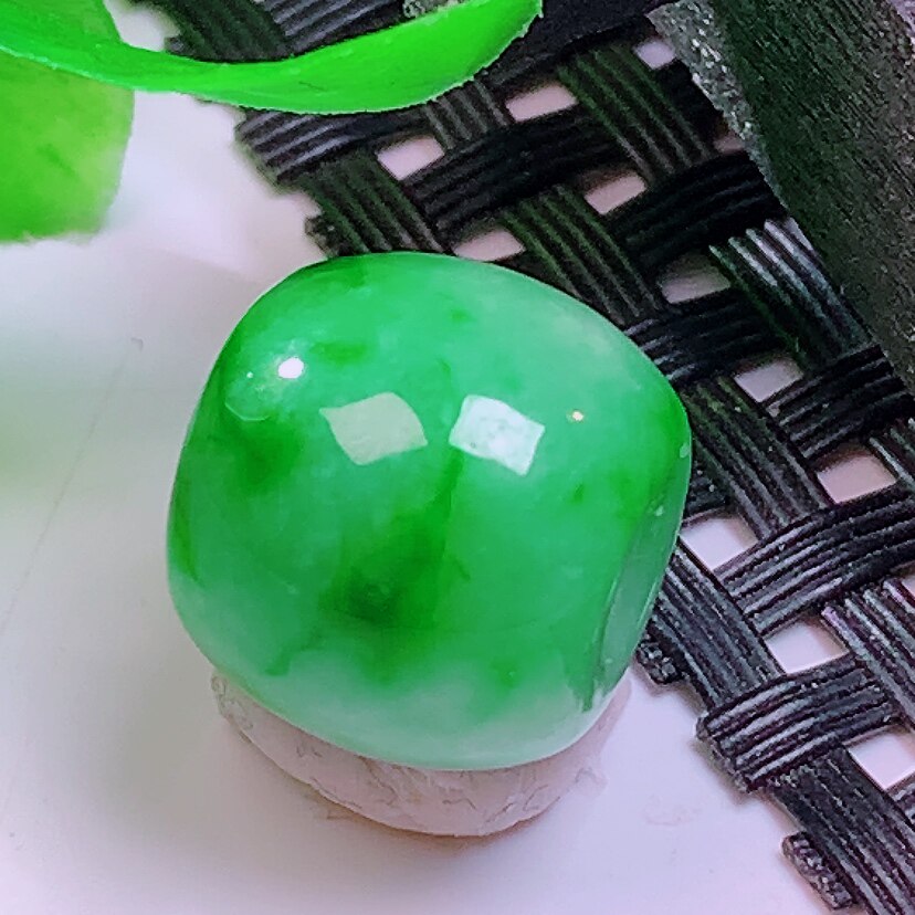 缅甸天然真品翡翠冰满绿满色高端精品珠宝水润闪拍路路通玉石吊坠