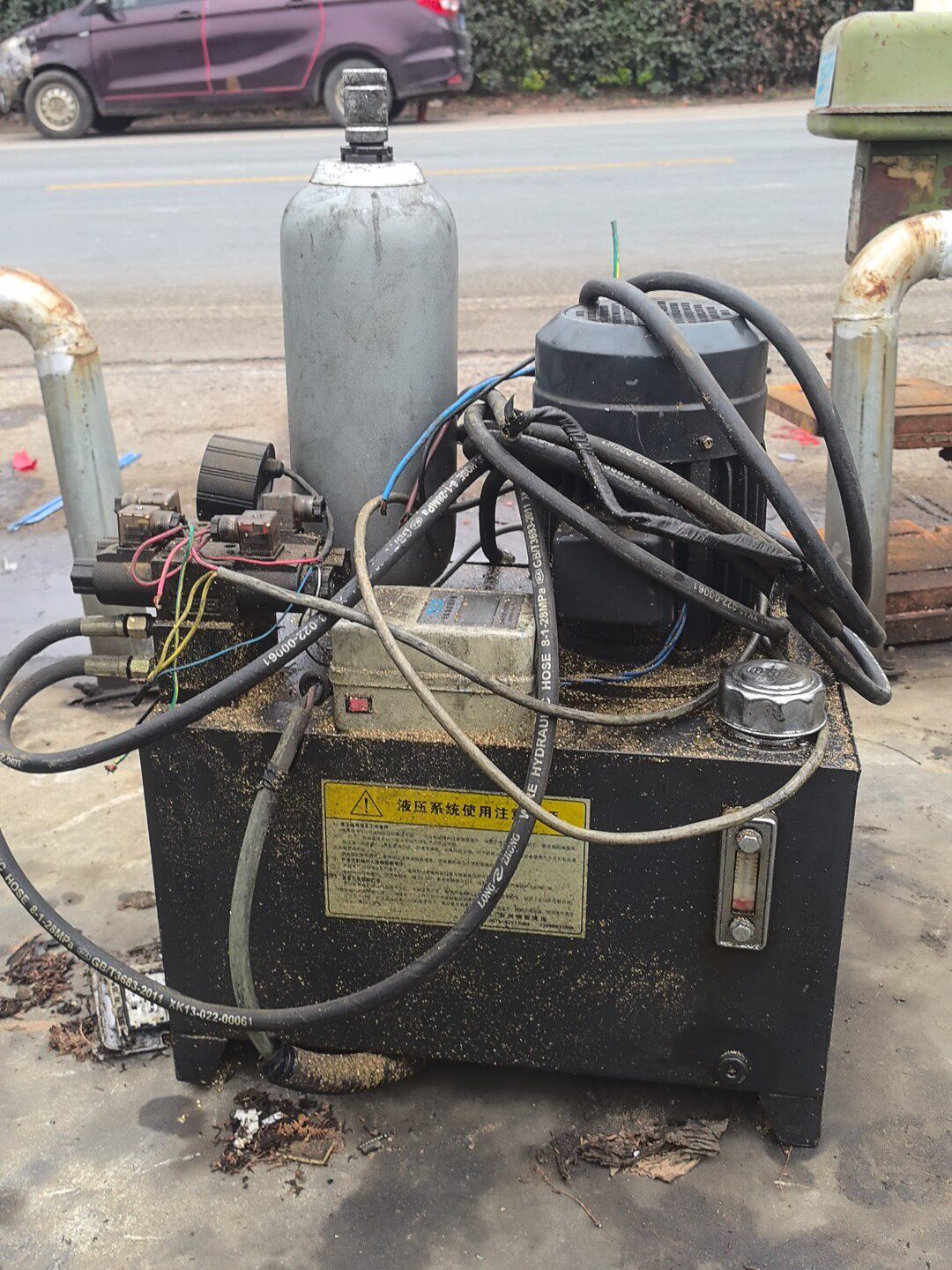 2.2kw双路液压站同款4台，成色如图，标价为实价，需要的老