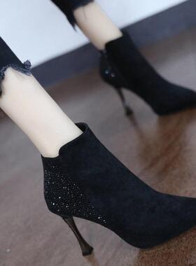 QVU~品牌专柜！秋冬气质高跟短靴细跟水钻时尚显瘦百搭高级感女靴