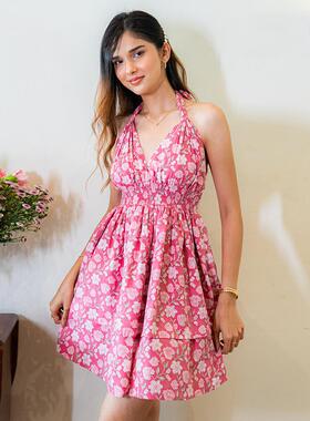 Hanging neck camisole dress with exposed back and large
