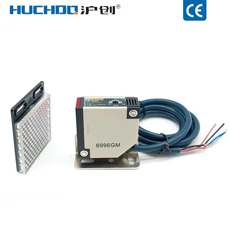 红外线镜面反射感应器方形光电开关传感器E3JK-R4M2/12V/24V/220V