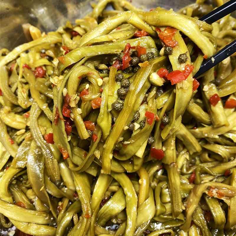 佐饭哥椒麻贡菜酸甜麻辣香辣零食凉拌菜即食开胃下饭菜嘎嘣脆爽口