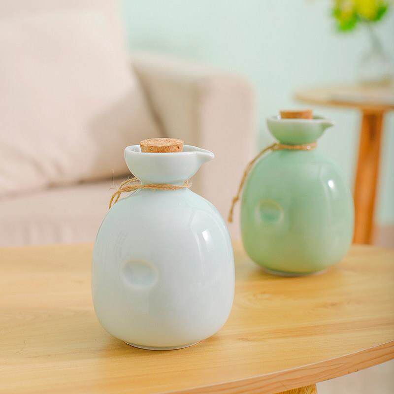 老式酒壶家用小一斤半斤装陶瓷分酒器纯色青瓷带塞子酒瓶日式餐厅