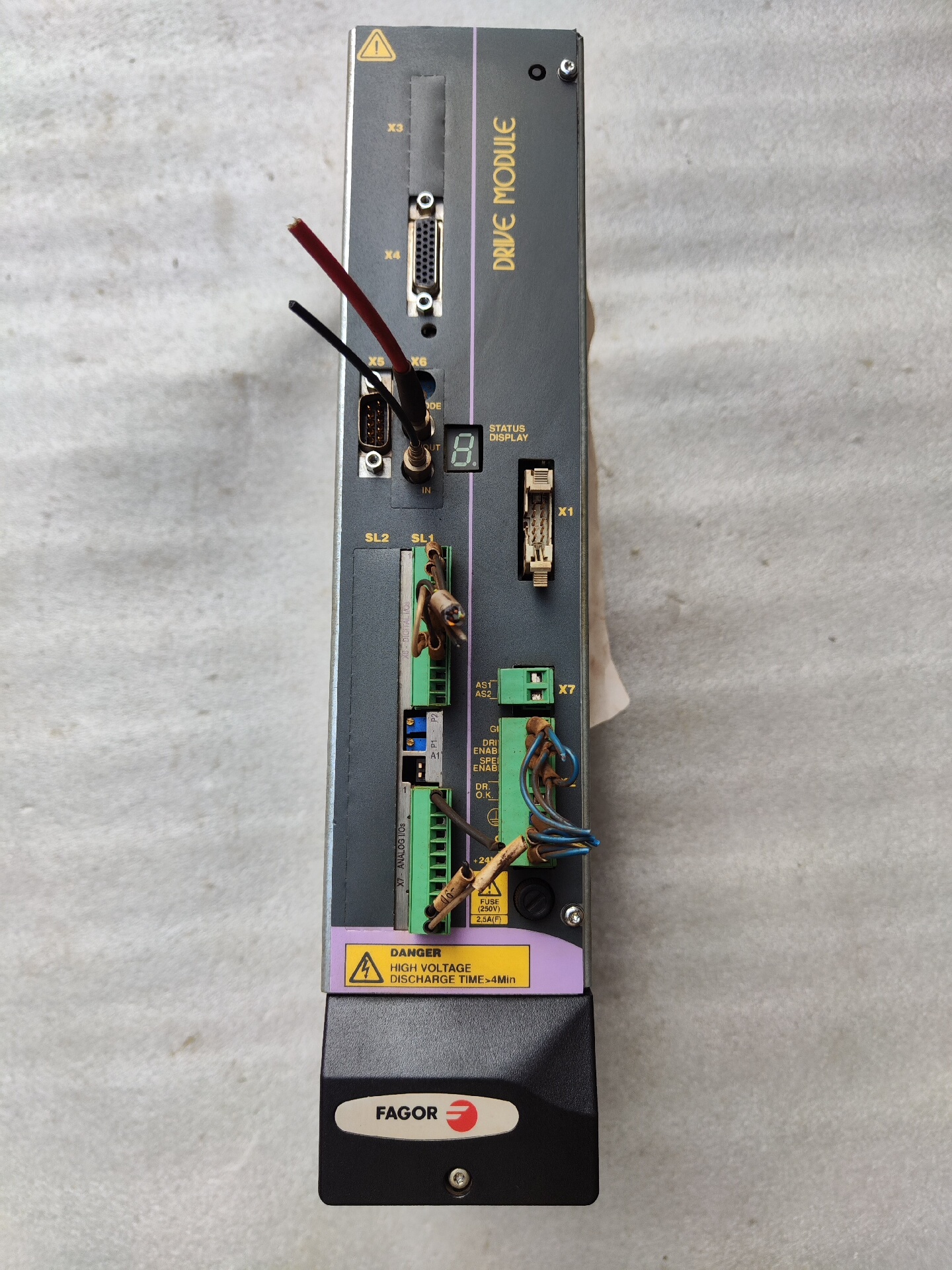 法格伺服驱动器  AXD1.35-SI-0-B 。拆机件，成