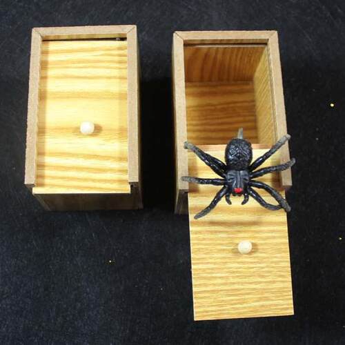Funny Scare Box Wooden Prank Spider Hidden spoof toys