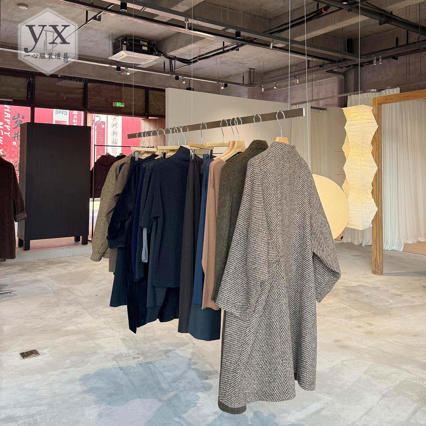 服装店钢丝吊顶货架不锈钢上墙展示架女装店悬挂吊架买手店挂衣架