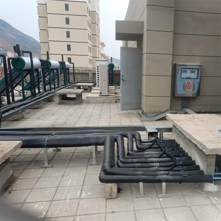 太阳能热泵热水设备 职工10吨热水系统 厂家直供太阳能集热器