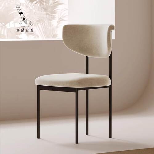 法式奶油风白色餐椅简约轻奢网红设计师餐桌椅家用复古奶油风餐椅