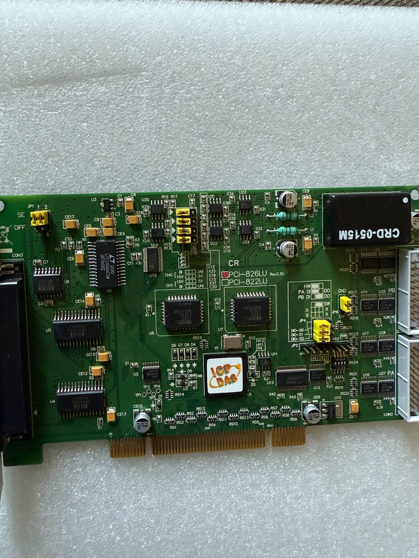 泓格PCI-826LU 32路 250 kHz 16 位多功