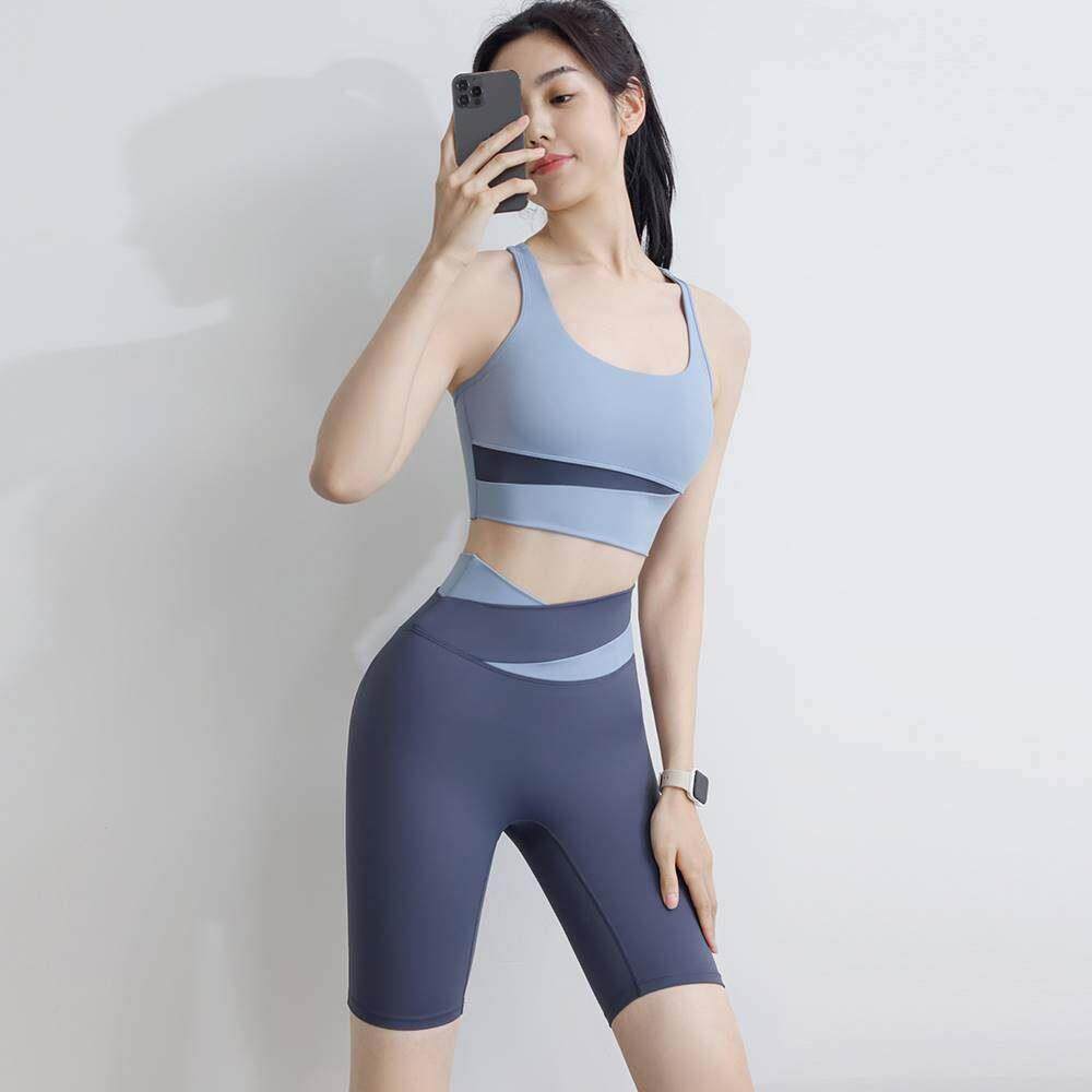 网红瑜伽服套装女秋季普拉提背心跑步紧身五分裤短裤健身服两件套