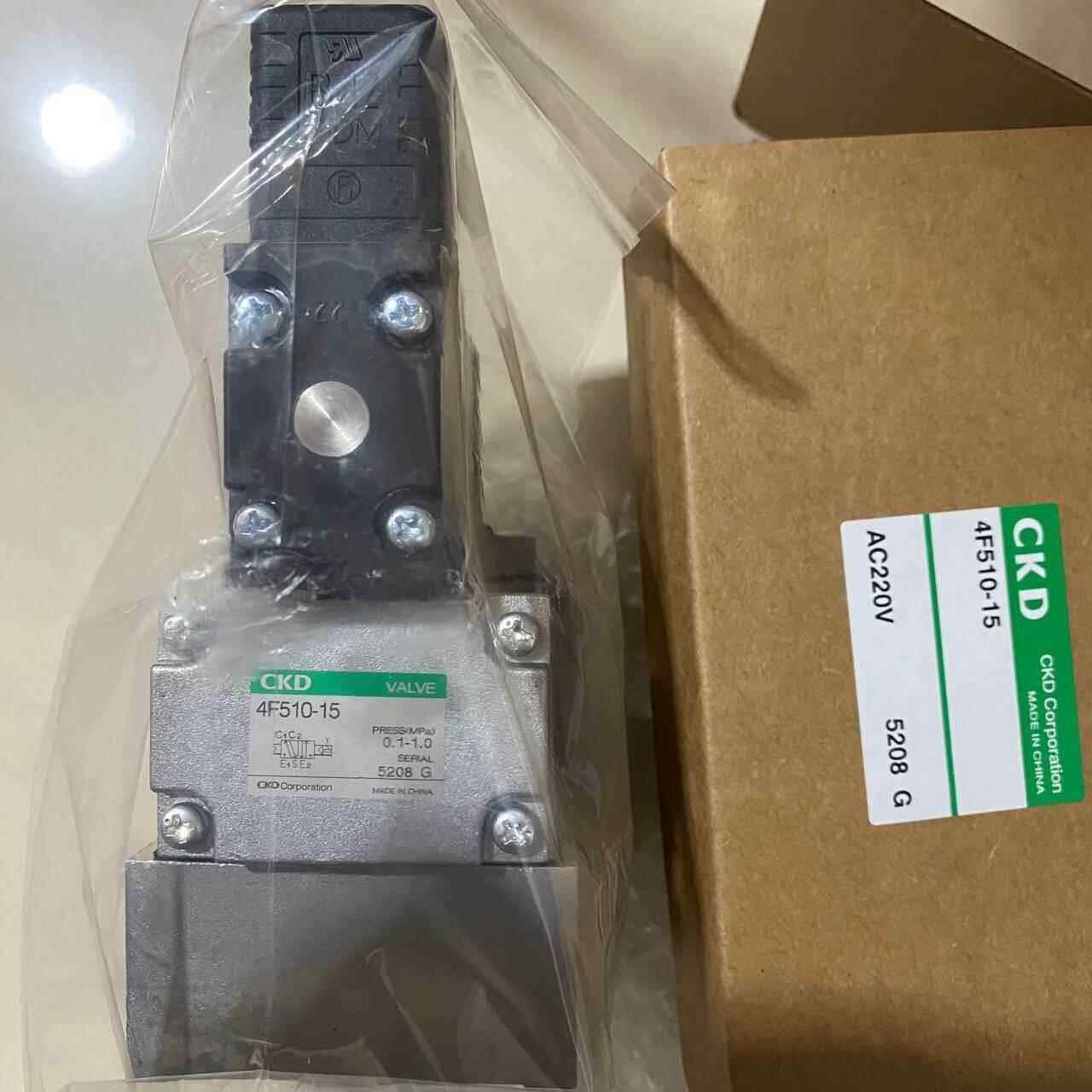 原装CKD电磁阀4F410-10-AC220V 4F510-15-AC220V DC24V AC110V