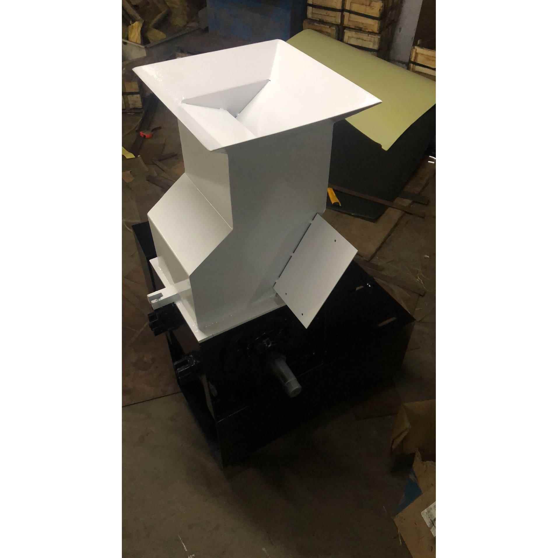 粉碎机配件定制孔径网板刀片定制上箱下箱