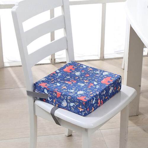 Booster seat for childrens high chair儿童坐垫儿童餐椅